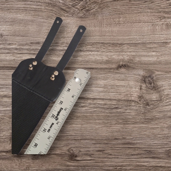 Source Unknown Black Belt with Silver Accents - Picture 5 of 5